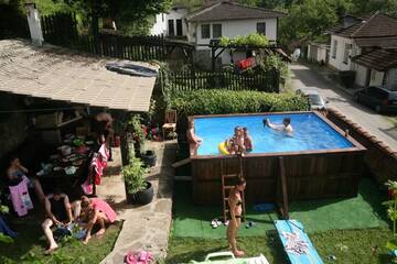 Фото номера Дом с 3 спальнями Дома для отпуска Diva Guest House г. Skandaloto 146