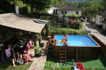 Фото номера Дом с 3 спальнями Дома для отпуска Diva Guest House г. Skandaloto 137